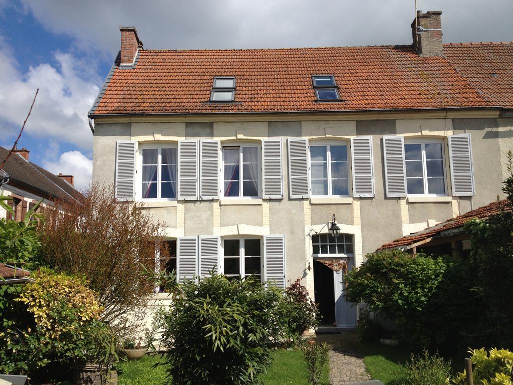 Bed and Breakfast Comme A La Maison Tours-sur-Marne Exterior foto